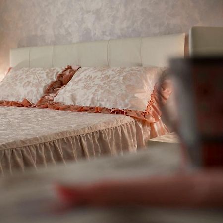 La Casa Di Pimpi Bed and Breakfast Ντεζεντσάνο ντελ Γκάρντα Εξωτερικό φωτογραφία